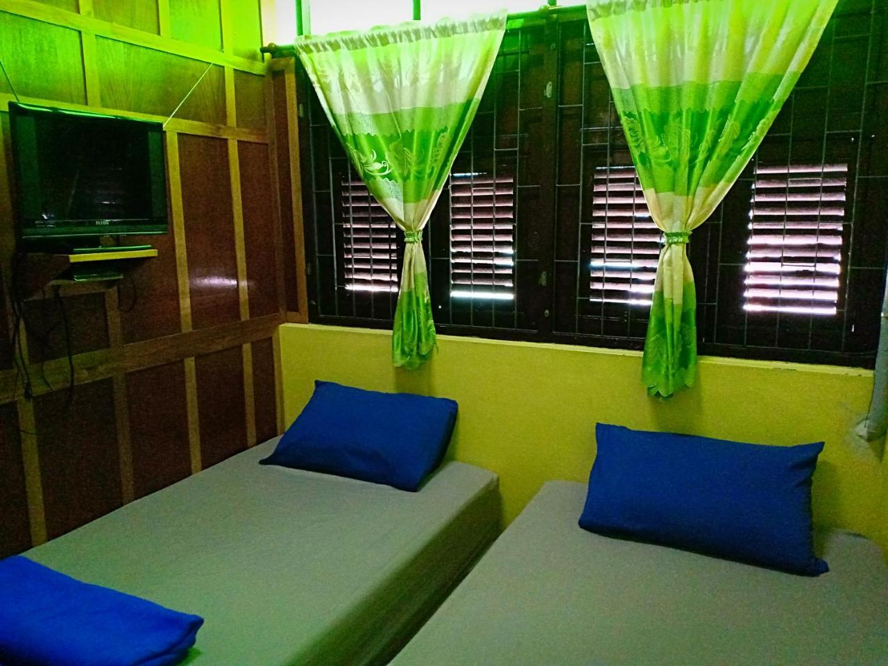 Santo House Hotel Bangkok Kültér fotó