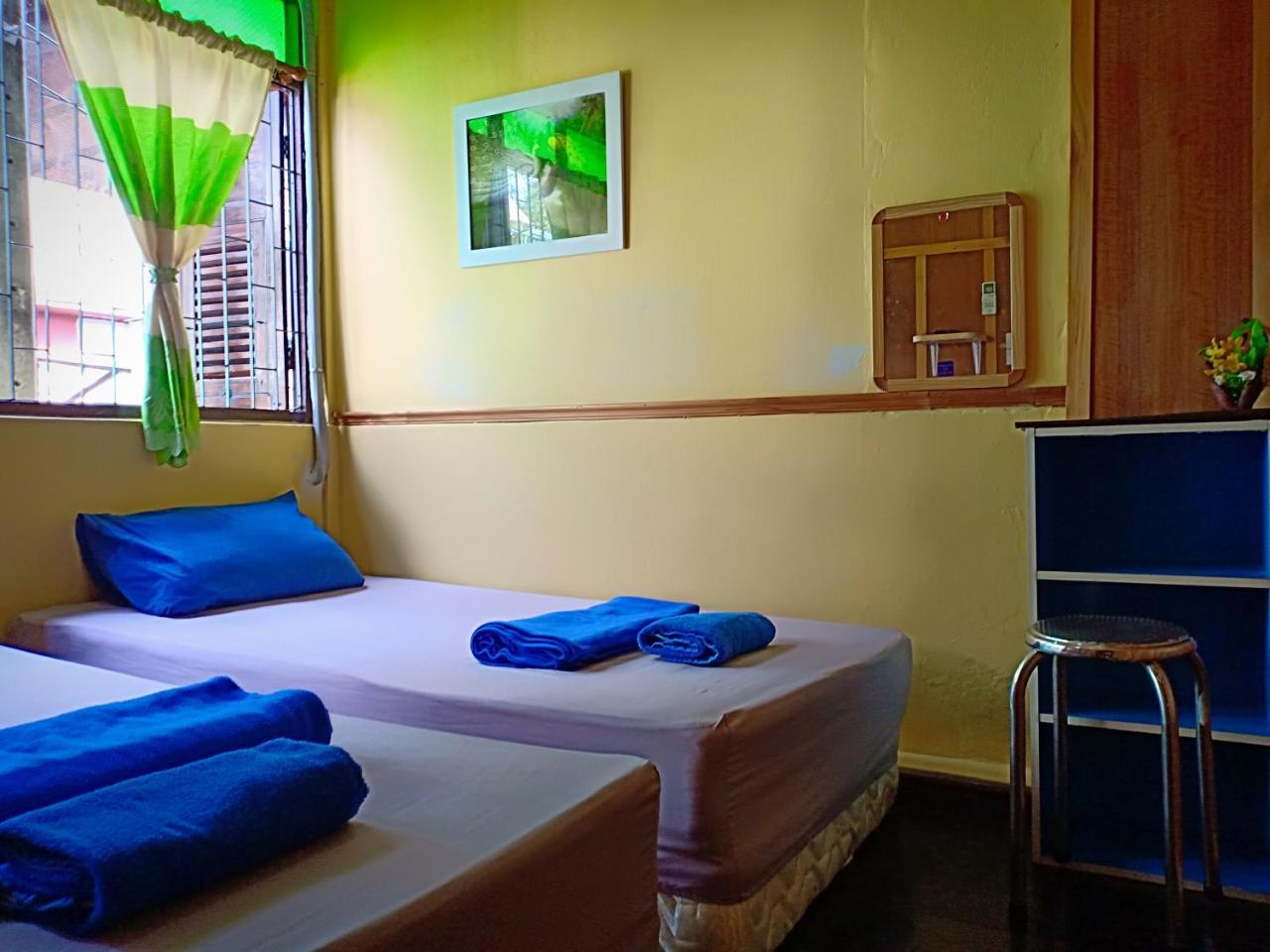 Santo House Hotel Bangkok Kültér fotó