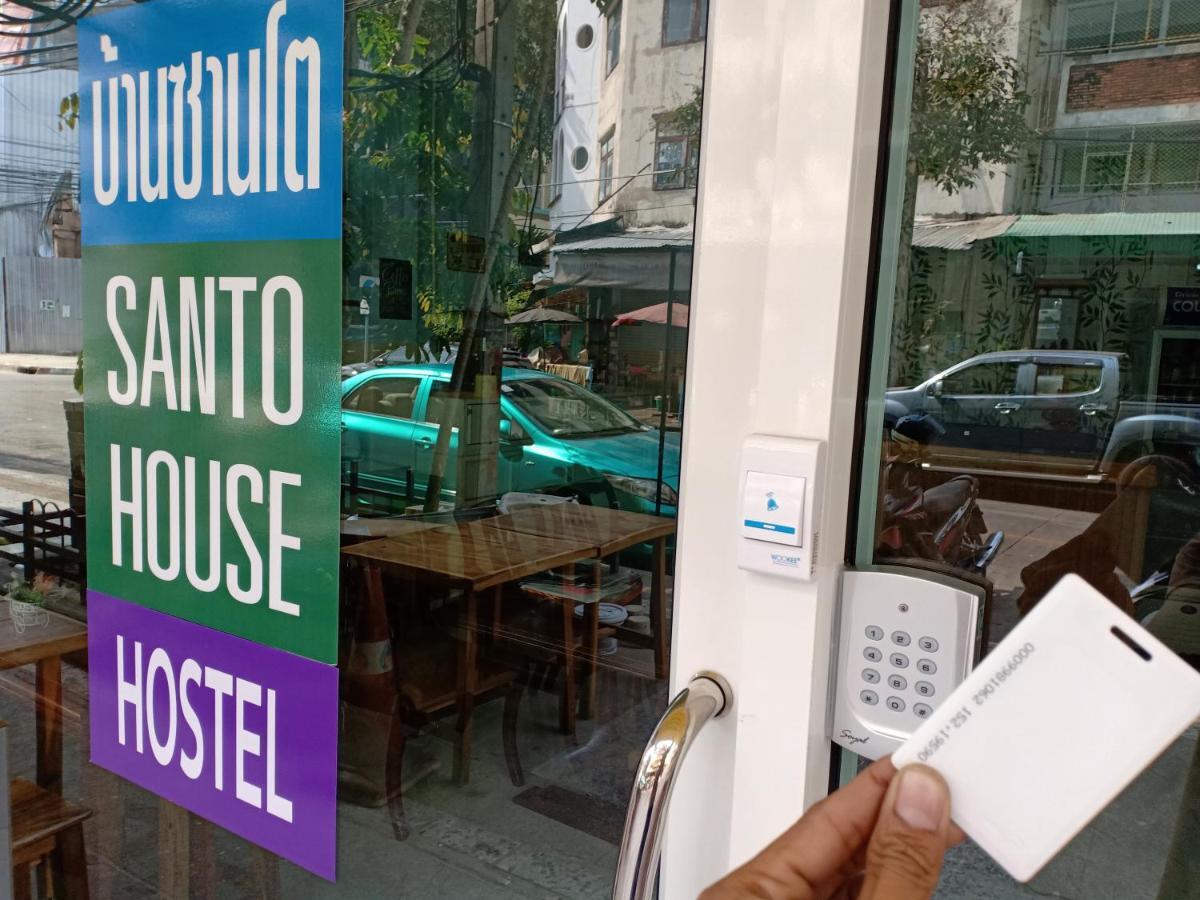 Santo House Hotel Bangkok Kültér fotó